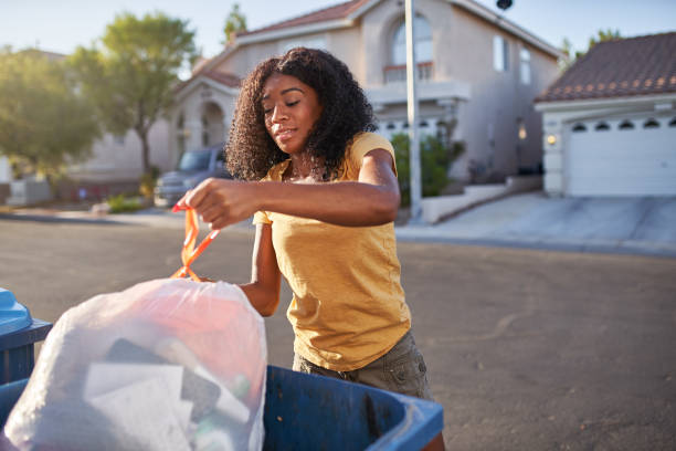 Best Junk Removal and Recycling  in King, WI